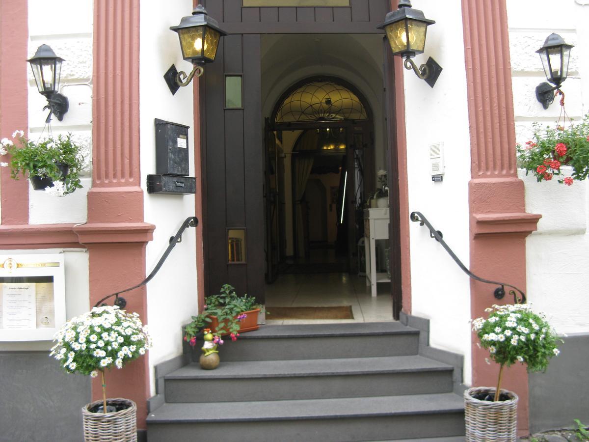 Hotel-Restaurant Kastel Bernkastel-Kues Dış mekan fotoğraf